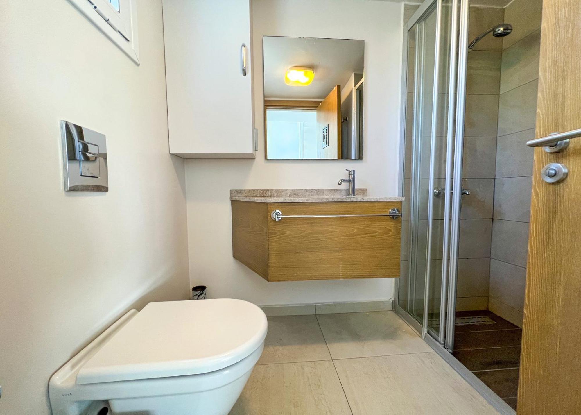 Garden Loft Apt With Pool In Alsancak Kyrenia ไคริเนีย ภายนอก รูปภาพ